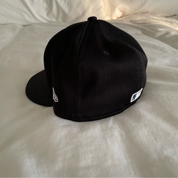 New Era Seattle Mariners Fitted Hat - Picture 3 of 4